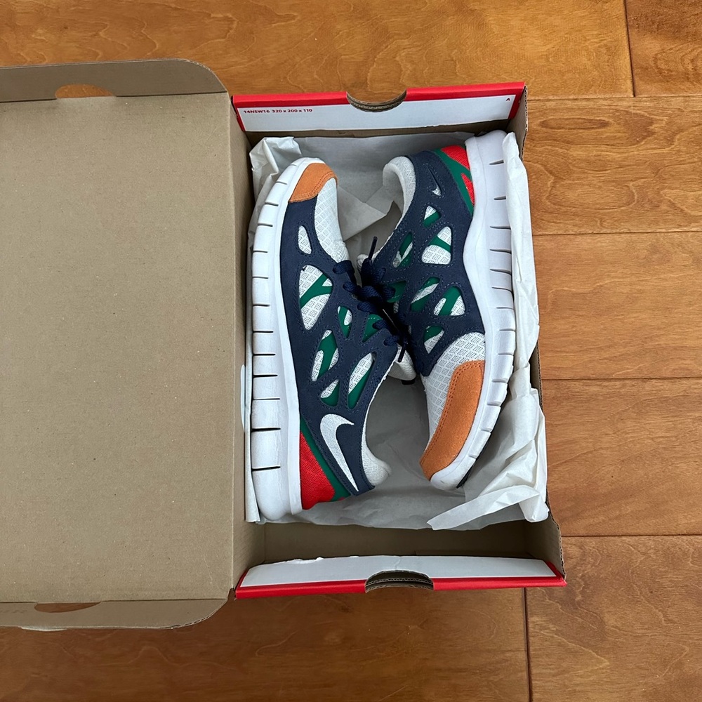 MEN NIKE FREE RUN 2